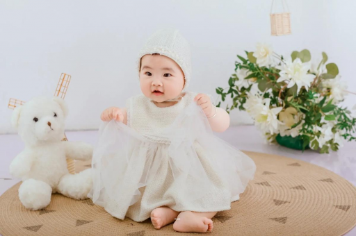 贵阳宝宝在妈妈肚子里